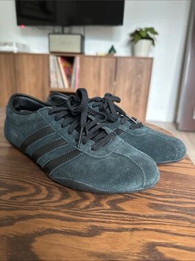 Adidas Tokyo sneakers